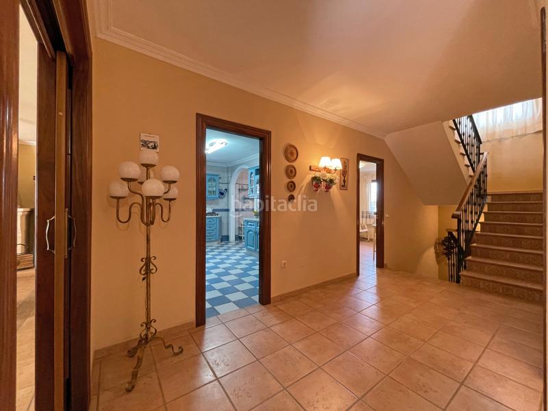 Foto 5e0e3f7d-7eea-4627-be2b-1cdd3b9509b0. Xalet amb xemeneia calefacció aparcament piscina a Alhaurín de la Torre