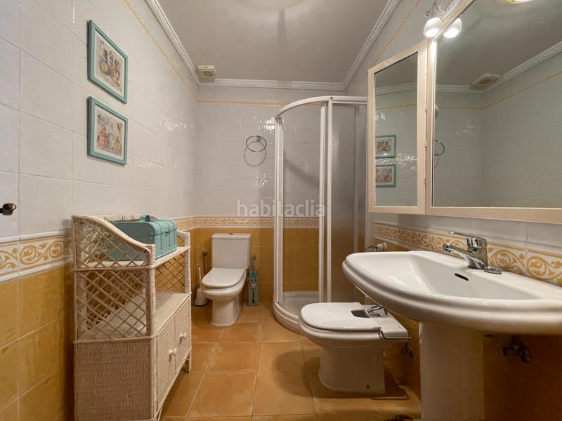 Foto 6c51f9a9-046a-48eb-a45e-667ab71c7e69. Xalet amb xemeneia calefacció aparcament piscina a Alhaurín de la Torre