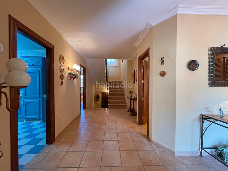 Foto a2f8fce1-b484-4939-b08f-9b2c945b9b84. Xalet amb xemeneia calefacció aparcament piscina a Alhaurín de la Torre