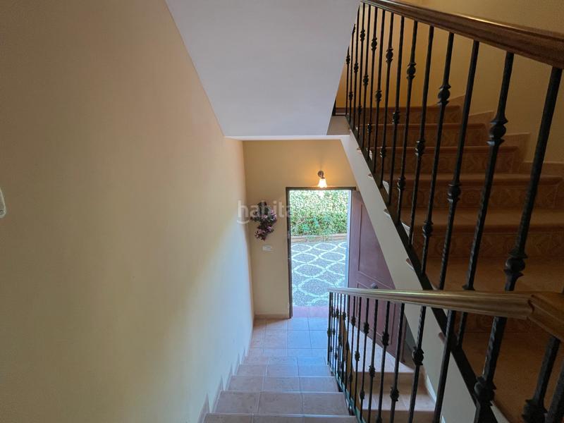 Foto a9afbfb6-313a-42a6-a0e6-bcbd4010a4d9. Xalet amb xemeneia calefacció aparcament piscina a Alhaurín de la Torre