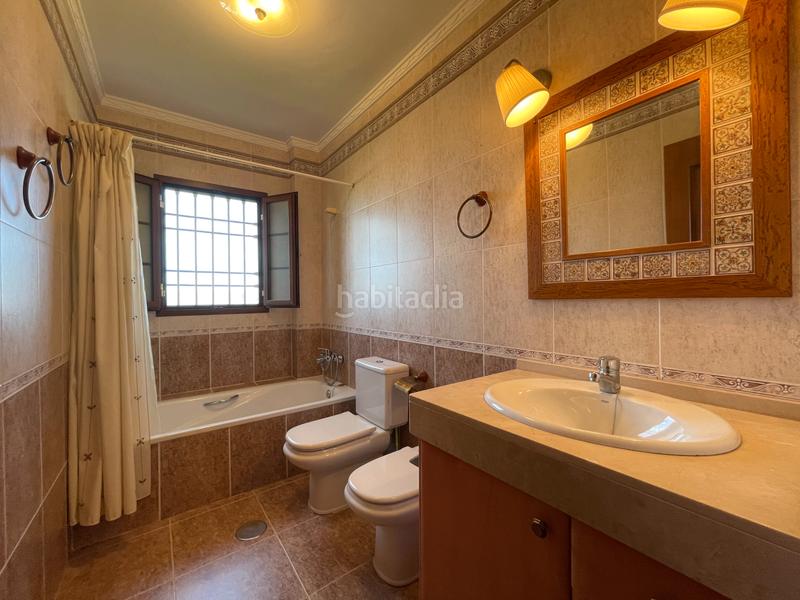 Foto abf9f1d8-2281-4301-a0f0-fe9223210ecf. Xalet amb xemeneia calefacció aparcament piscina a Alhaurín de la Torre