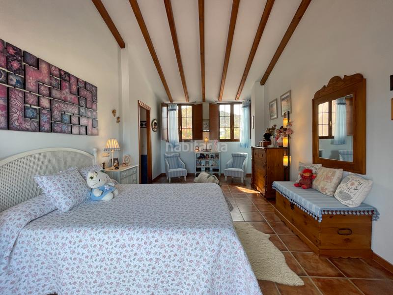 Foto c297f63e-f3f1-402a-83ad-879fc0c320f8. Xalet amb xemeneia calefacció aparcament piscina a Alhaurín de la Torre