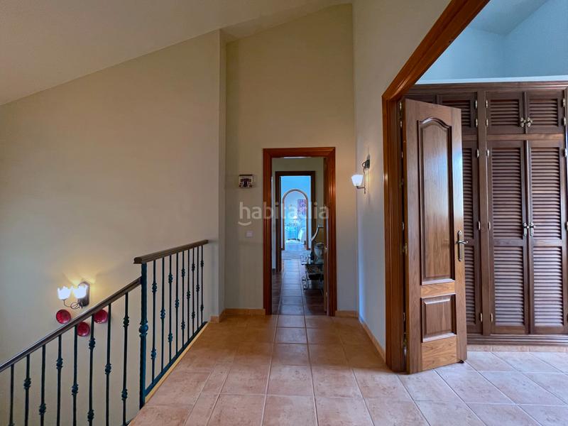 Foto e2f2d553-7ba1-40ef-8c69-5ee0635f3a02. Xalet amb xemeneia calefacció aparcament piscina a Alhaurín de la Torre