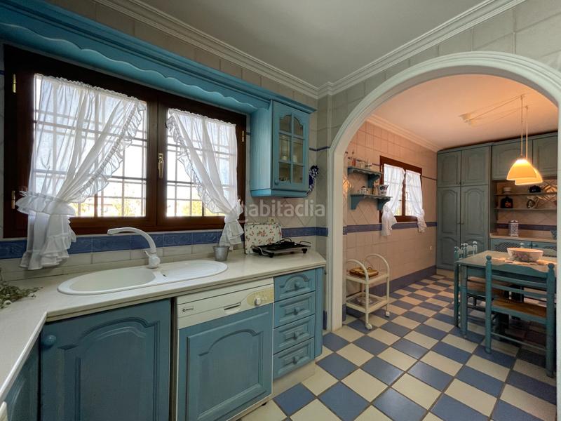 Foto f1113845-f588-4abb-ae30-bd83ea8bccbf. Xalet amb xemeneia calefacció aparcament piscina a Alhaurín de la Torre