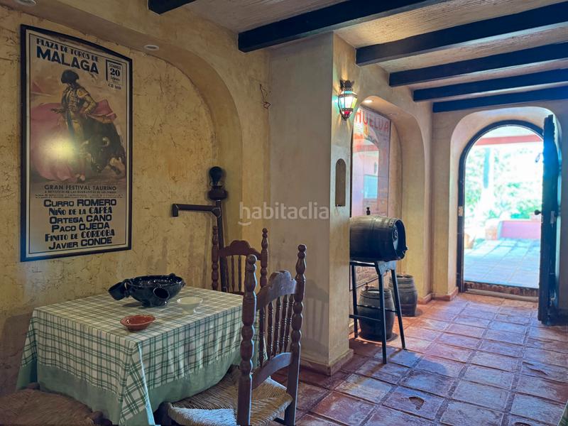 Foto 0ea35d20-98ce-41bd-954a-3695784e6726. Chalet with fireplace heating parking pool in Manantiales - Lagar - Cortijo Alhaurín de la Torre