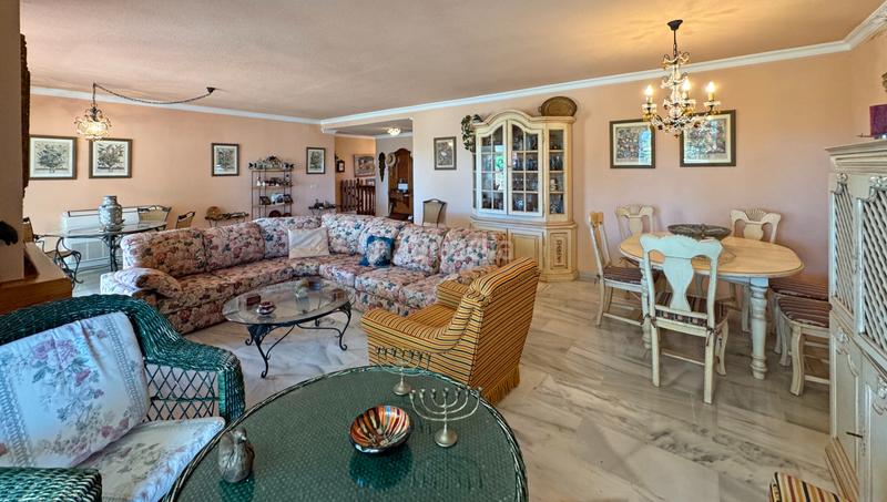 Foto ab0a0750-b70a-4cc8-be07-9c522994df33. Chalet with fireplace heating parking pool in Manantiales - Lagar - Cortijo Alhaurín de la Torre