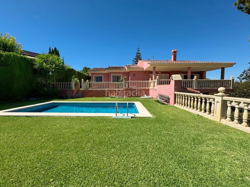 Foto b7eb6e61-d021-4a41-b8b4-db318c964940. Chalet with fireplace heating parking pool in Manantiales - Lagar - Cortijo Alhaurín de la Torre