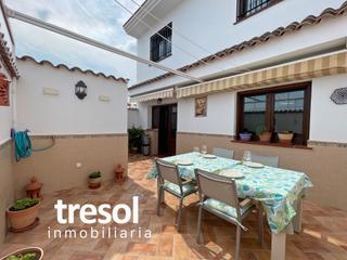 Maison à Centro. Gran casa más local comercial en el centro de alhaurín dela torr