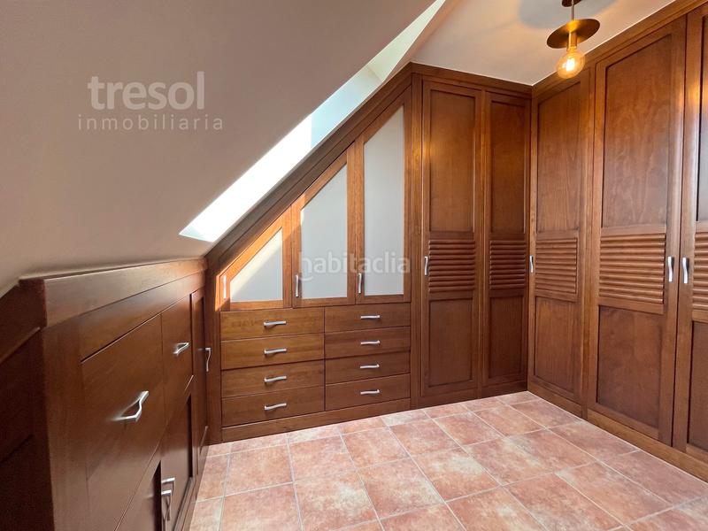 Foto 0a857a56-901d-4b1f-8505-ba5dfce6e734. Chalet avec cheminée chauffage dans Centro Alhaurín de la Torre