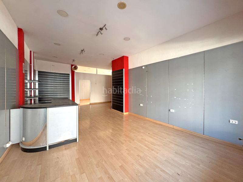 Foto d17bc5aa-3e7d-4e43-837e-a075dfde194a. Local comercial a Centro Alhaurín de la Torre