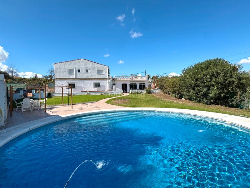 Foto 1ddb9444-72e1-4c9d-8a61-d555d680ac48. Chalet mit kamin parking pool in El Romeral-Peñón de Zapata Alhaurín de la Torre