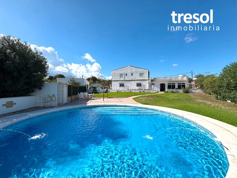 Foto 425d2b26-c3a8-4e8e-a01a-7cd04d86dd9a. Chalet mit kamin parking pool in El Romeral-Peñón de Zapata Alhaurín de la Torre