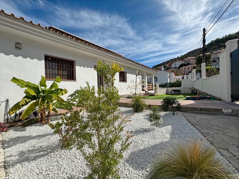 Foto 77d49ae0-6f0e-4bd6-950f-a5db02275923. Chalet mit kamin heizung parking pool in Manantiales - Lagar - Cortijo Alhaurín de la Torre