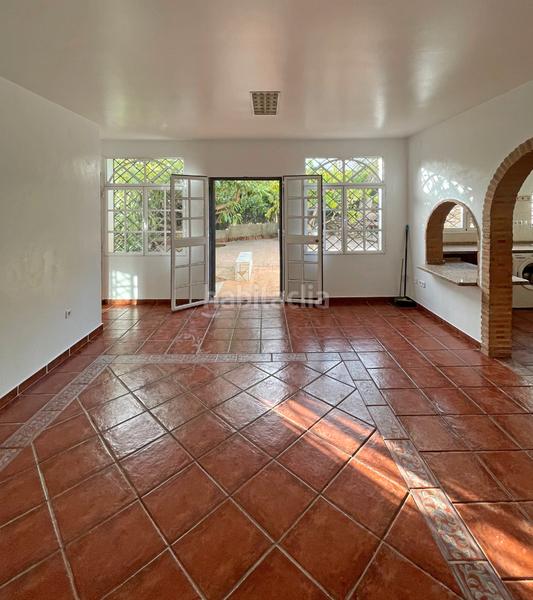 Foto cbfbe97f-5344-4e80-845d-14bb63c155a4. Chalet mit kamin heizung parking pool in Manantiales - Lagar - Cortijo Alhaurín de la Torre