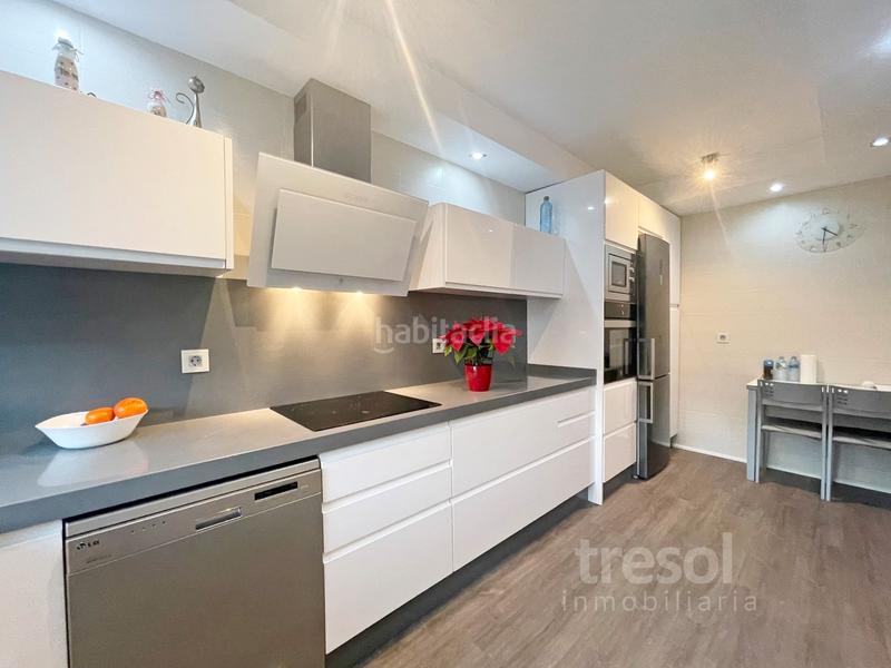 Foto 919d44f1-32f3-431a-a904-40a28c9bfba2. Casa bifamiliare con parcheggio piscina in Pinos de Alhaurín Alhaurín de la Torre