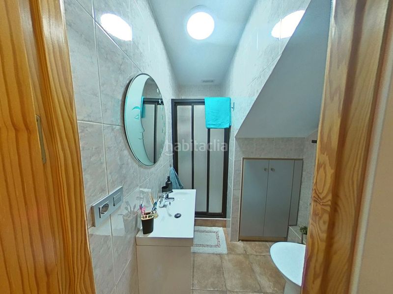 Foto 1c565a5e-b642-4ee3-a7f5-dfbcf48c7544. Casa adossada amb aparcament a San Alberto - La Alcubilla - Florisol Málaga