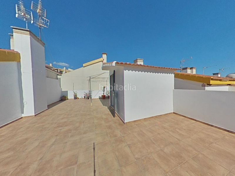 Foto 515ff96e-812c-48bf-8681-875fb87d2a5d. Casa adossada amb aparcament a San Alberto - La Alcubilla - Florisol Málaga