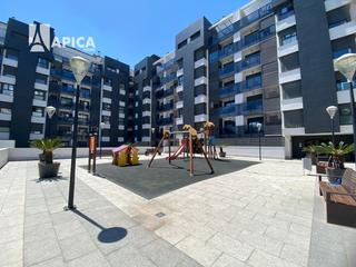 Piso en Bajadilla - Fuente Nueva. Piso sito en algeciras en zona semi centro y urbanización privad