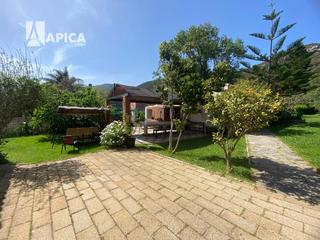 Xalet a El Cuartón - El Bujeo. Finca con dos edificaciones, dos casas independientes con 2 gara