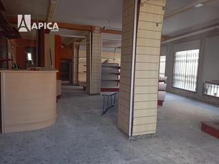 Local commercial à La Atunara-Periáñez. En venta, local comercial, en la línea de la concepción, zona pe
