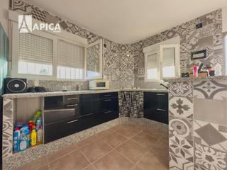 Casa a Parque Atlántico - Ronda este. Terreno con casa construida en la barca de la florida