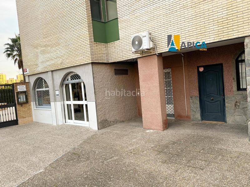 Foto 454a0eaf-55f3-4a35-a13d-1c99664552a2. Local comercial a El Altillo Jerez de la Frontera
