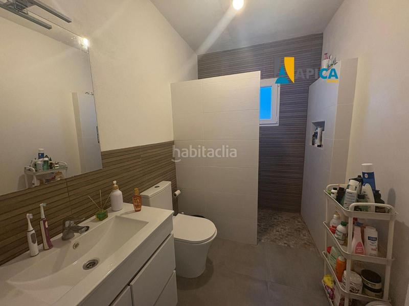 Foto 613ddd99-589b-4f15-96af-bfd0dc933de9. Chalet  que se asienta sobre suelo rústico, fuente amarga. . en Chiclana de la Frontera