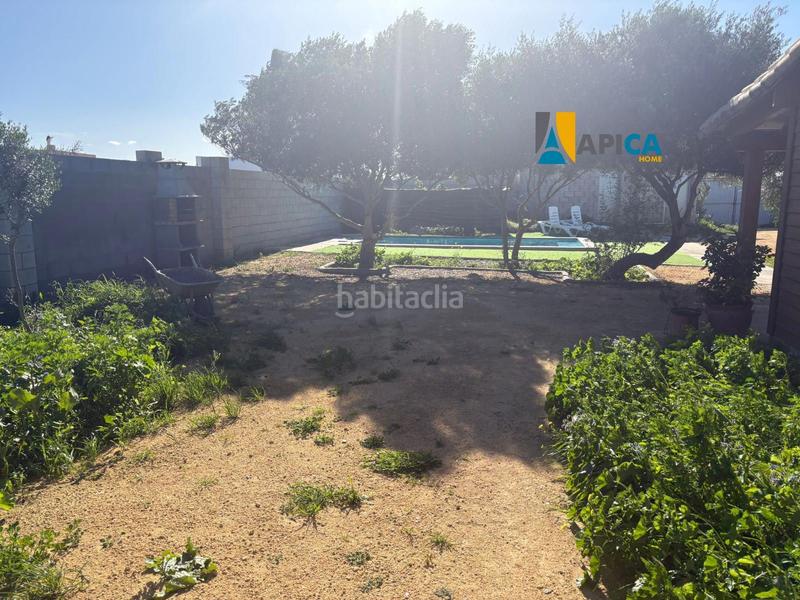 Foto 9aa1e3fd-719d-4ff1-ad07-8d9821701308. Chalet  que se asienta sobre suelo rústico, fuente amarga. . en Chiclana de la Frontera