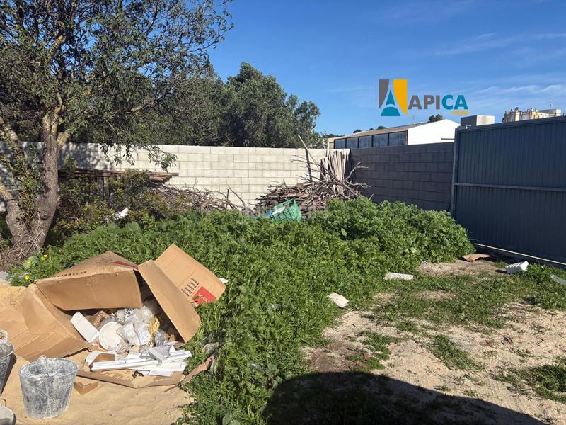Foto ce74f612-2551-413e-8d9a-3da5ede4f9a2. Chalet  que se asienta sobre suelo rústico, fuente amarga. . en Chiclana de la Frontera