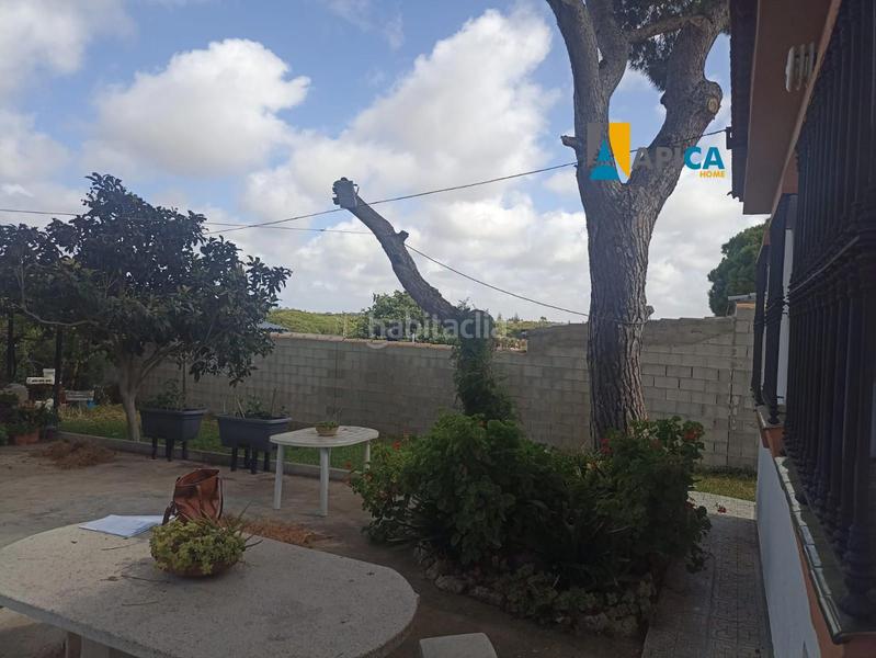 Foto 15a86638-783b-4e99-856a-99c7b70a9ff2. Chalet avec parking piscine dans Las Lagunas - Campano Chiclana de la Frontera