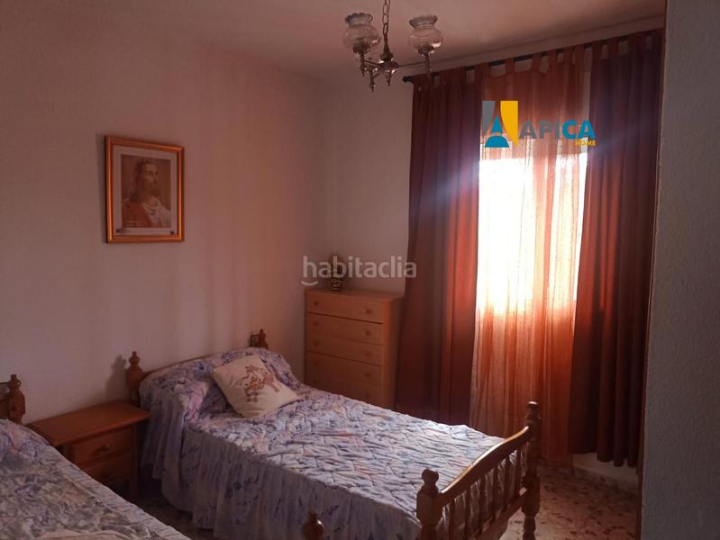 Foto 2f25414c-6521-405c-a7b5-3e3a37604ce1. Chalet avec parking piscine dans Las Lagunas - Campano Chiclana de la Frontera