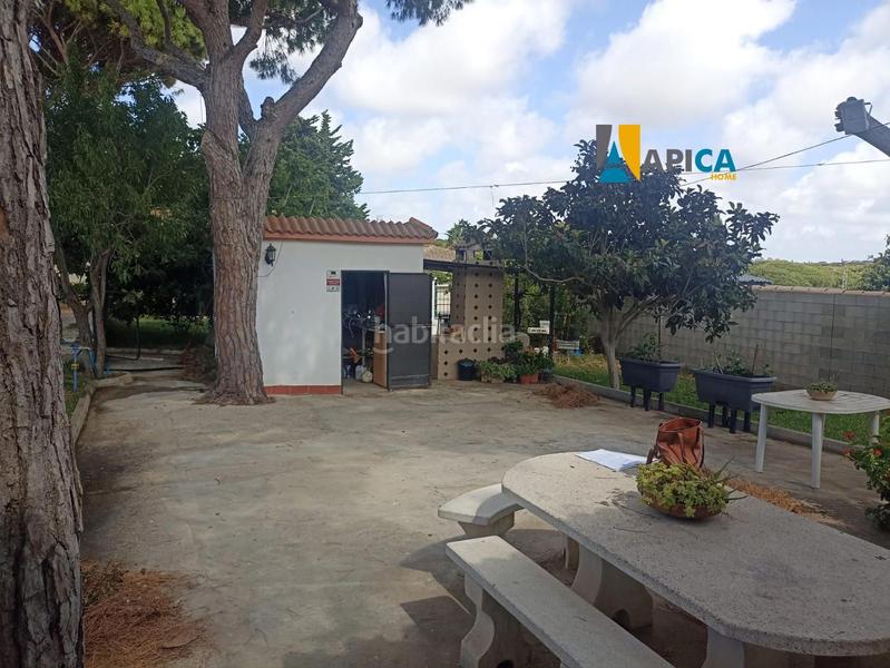 Foto b1b15f7e-9c04-43d8-94d3-ab740f11764d. Chalet avec parking piscine dans Las Lagunas - Campano Chiclana de la Frontera