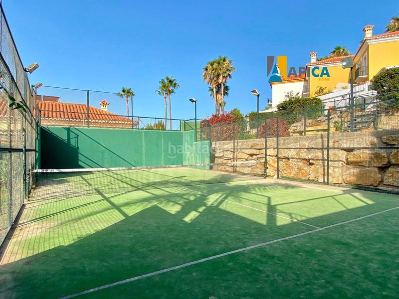 Foto 3d126f36-7e96-4801-87ac-56f3cf804c8e. Casa adosada se vende chalet adosado en alcaidesa, la línea de la concepción en La Alcaidesa