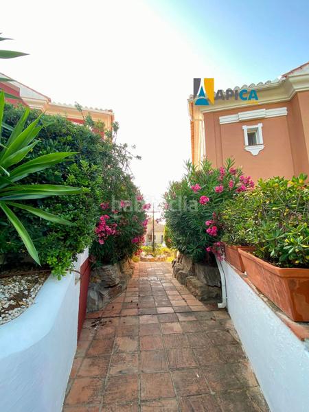 Foto 6b857a24-8325-4487-b61e-d19bd32548f5. Casa adosada se vende chalet adosado en alcaidesa, la línea de la concepción en La Alcaidesa