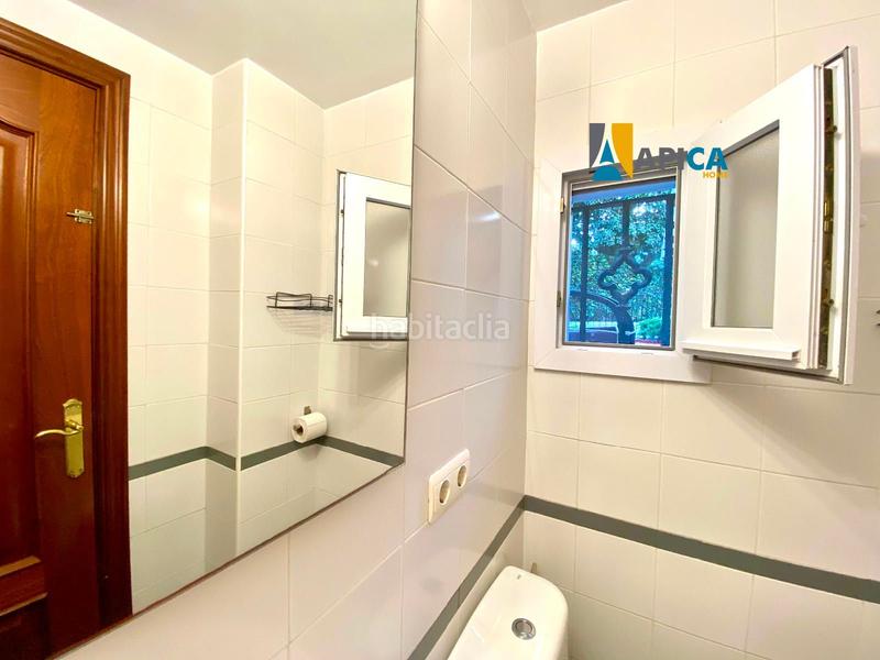 Foto c190a432-71e5-42ea-89b4-7646a32683be. Casa adosada se vende chalet adosado en alcaidesa, la línea de la concepción en La Alcaidesa