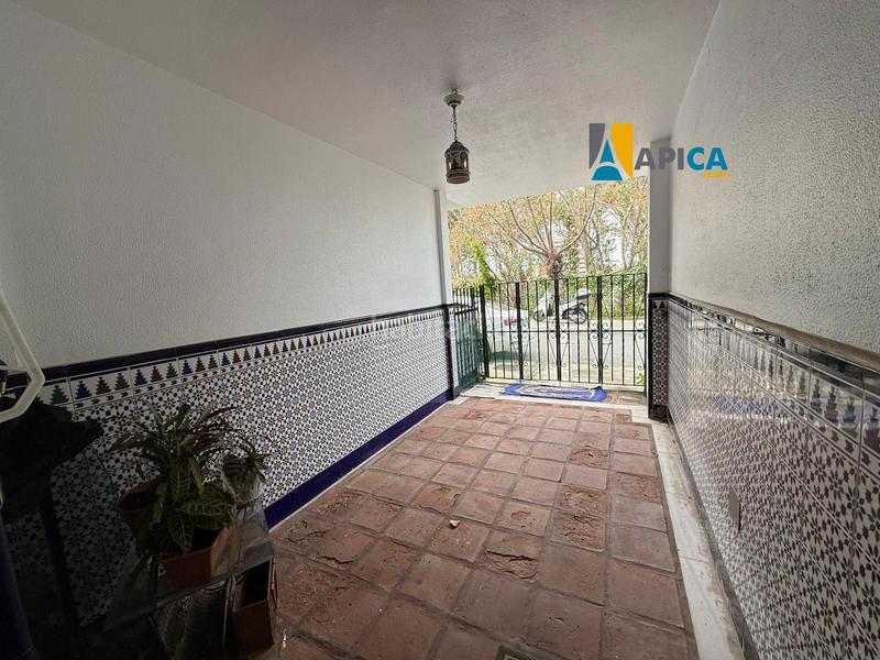 Foto 037d5f4d-7a8c-45b4-82da-04d34482c512. Maison jumelée avec chauffage parking dans San García Algeciras