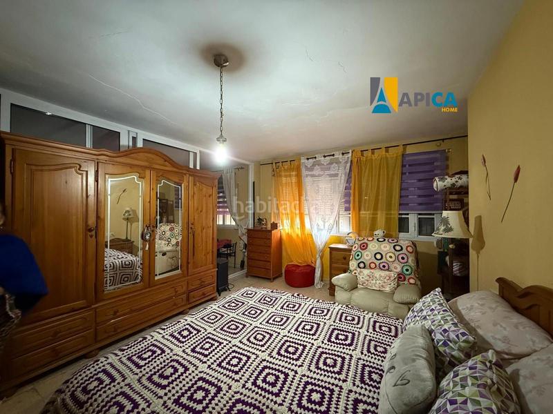 Foto 15602eb5-1a7f-4f7c-bdd0-751df086e284. Maison jumelée avec chauffage parking dans San García Algeciras