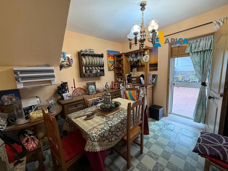 Foto 38007e8f-2cc2-44db-95fa-16bbc5325a7e. Maison jumelée avec chauffage parking dans San García Algeciras