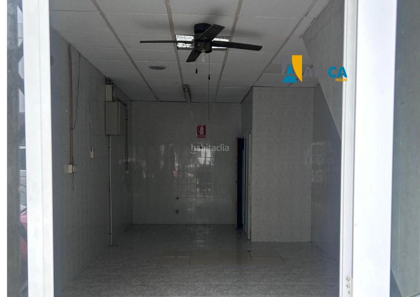Local comercial con doble acceso en el Centro de Barbate. Barbate