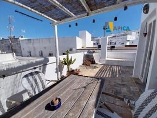 Dúplex a Vejer. Dúplex en el casco histórico de vejer, 2 dormitorios, terraza pr