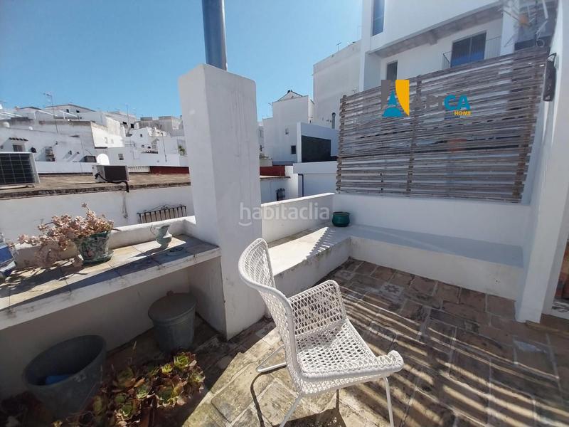 Foto bfe2f0d1-78cc-4aa5-8982-c44353e64ef9. Dúplex  en el casco histórico de Vejer, 2 dormitorios, terraza privada con vistas panorámicas. en Vejer de la Frontera