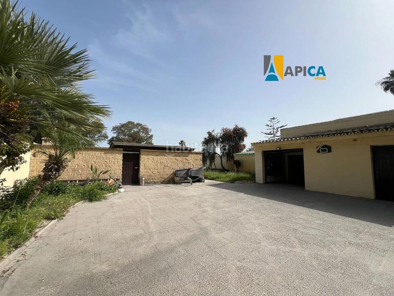 Foto 7687b925-61bf-458d-93f2-67c4b99fbd89. Casa adossada amb aparcament piscina a Barrios (Los)