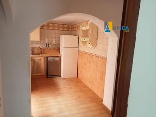Casa adossada a Mondejar-Junquillos. Se vende casa adosada reformada a 2 min del paseo marítimo de po