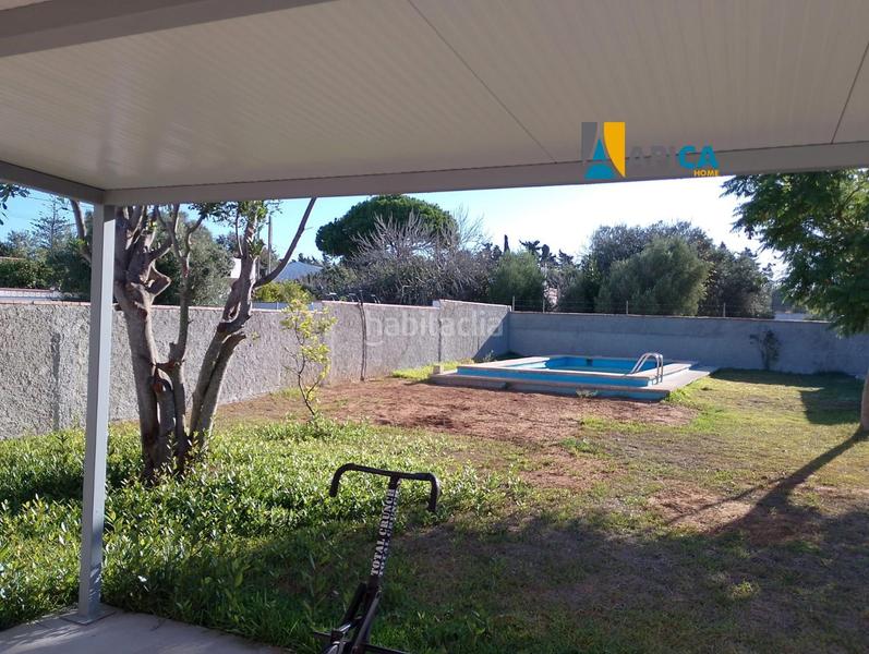 Foto 84f2c2a7-9017-4fbc-905f-e11ddb62e898. Chalet mit heizung parking pool in Barrio Nuevo Conil de la Frontera