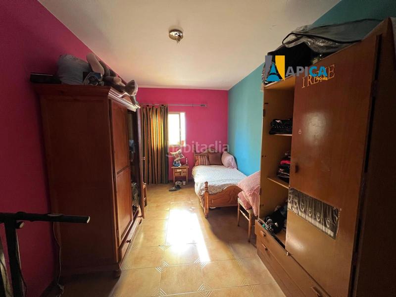 Foto 1a1d65df-8ab1-40f0-b79c-f066ec3bc7b1. House in Barrios (Los)