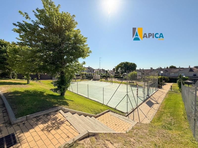 Foto 090905c2-3bd4-4bd2-bac3-8e4443e8f732. Casa a schiera con riscaldamento parcheggio piscina in Jerez de la Frontera