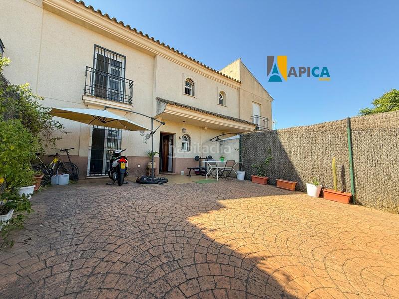 Foto 61eabe0e-3f7d-4331-8aea-b8cf33bf647b. Casa a schiera con riscaldamento parcheggio piscina in Jerez de la Frontera