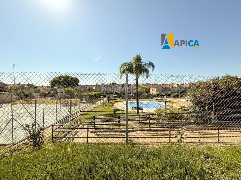 Foto 8bbda857-ec0d-461f-b979-c81c598f709c. Casa a schiera con riscaldamento parcheggio piscina in Jerez de la Frontera