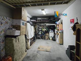 Aparcament cotxe a Centro-San Felipe-Huerta Fava. Garaje cerrado en venta   zona colegio andalucia