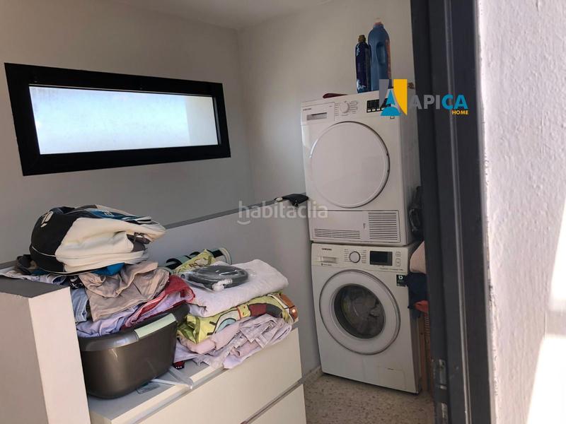 Foto 5674d8c9-7e01-4a0f-a21b-ca18ea9ddd03. Casa adossada amb aparcament a La Granja - La Colina - Los Pastores Algeciras